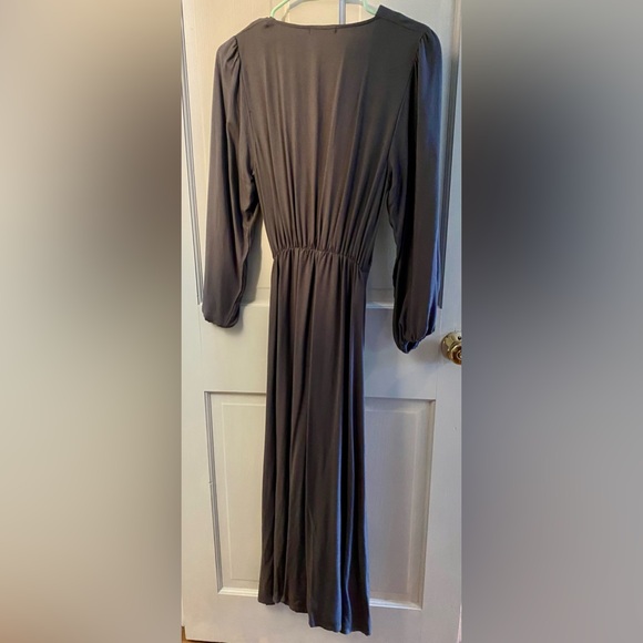 Italian Kokoro grey wrap dress with tie; size 4 - Picture 2 of 3